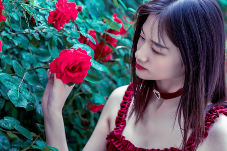 养老→享老 上半年银发经济发展有这些新特点